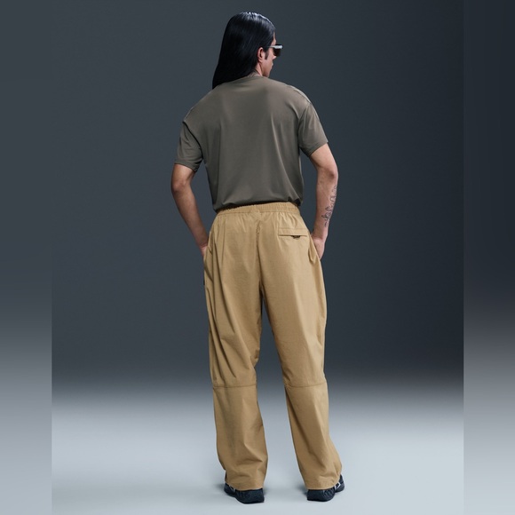 Nike Tech Men’s Woven Oversized Pants. XXL. NWT! - Picture 4 of 9